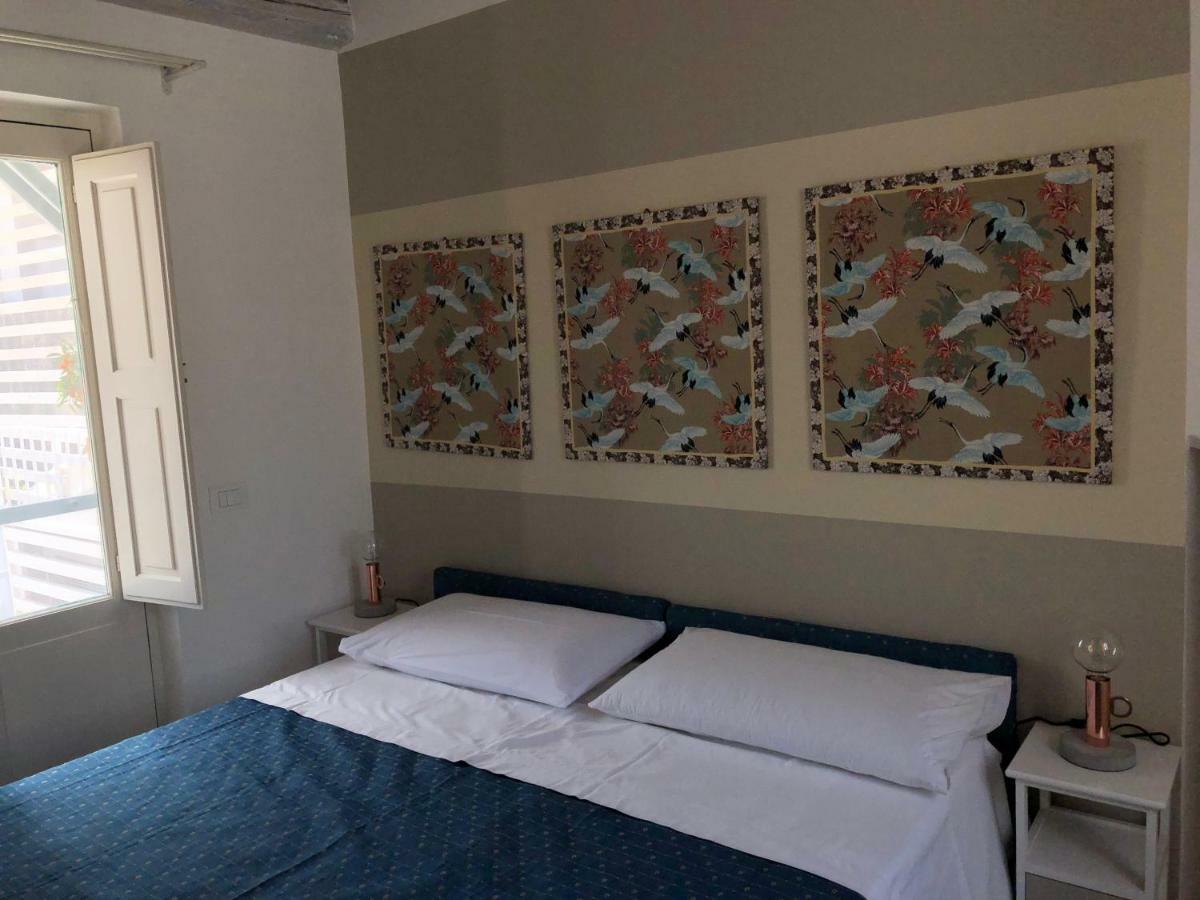 La Volta D'Oriente Apartment Сиракуза Екстериор снимка